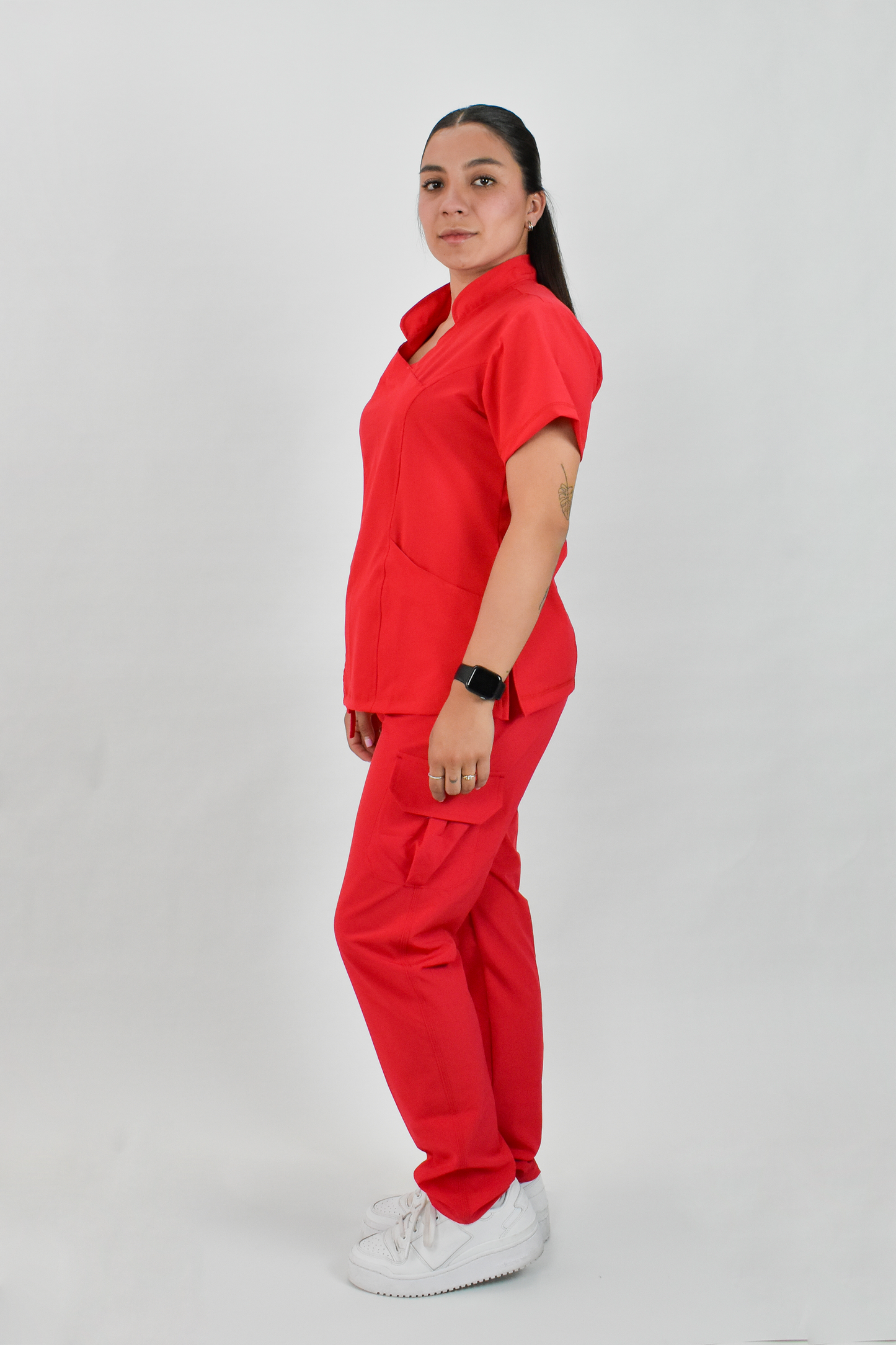 Uniforme Quirúrgico M06 Antifluido Stretch Rojo